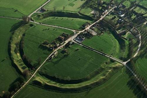 Avebury Stone Circle today: with its ditches excavated, unsightly cottages demolished, and unnecessary enclosures removed, it’s difficult to imagine the snarl of 17th-century domestic chaos that greeted John Aubrey’s visionary gaze that January morn.
